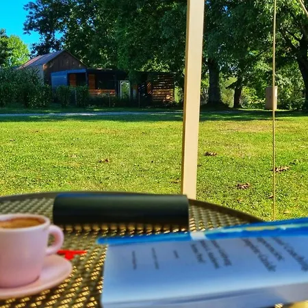 Apartma Nobleja Kolpa - Big Berry Metlika *