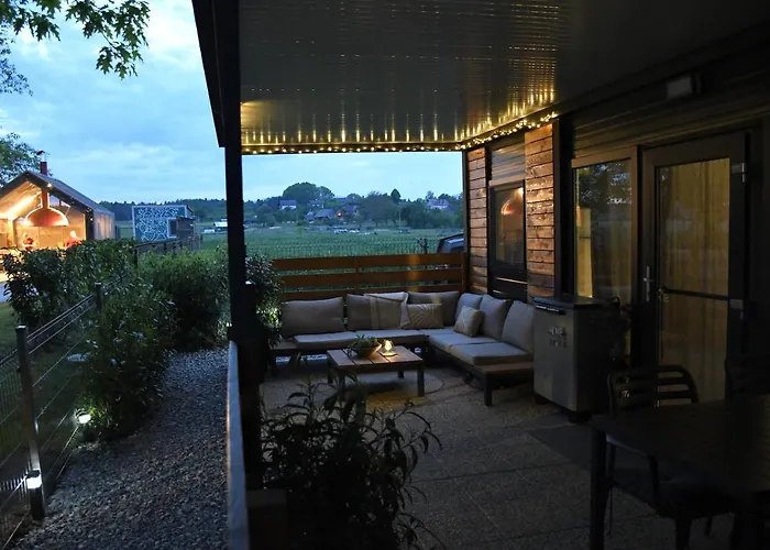 Nobleja Kolpa - Big Berry Metlika شقة *