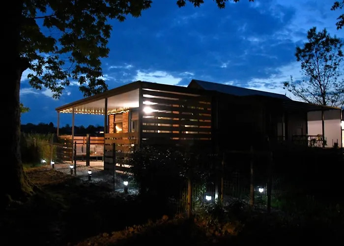 شقة Nobleja Kolpa - Big Berry Metlika Gradac