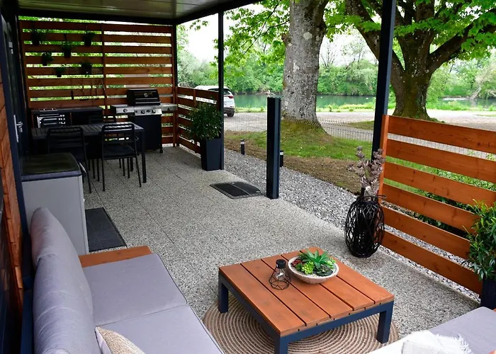 Nobleja Kolpa - Big Berry Metlika شقة *